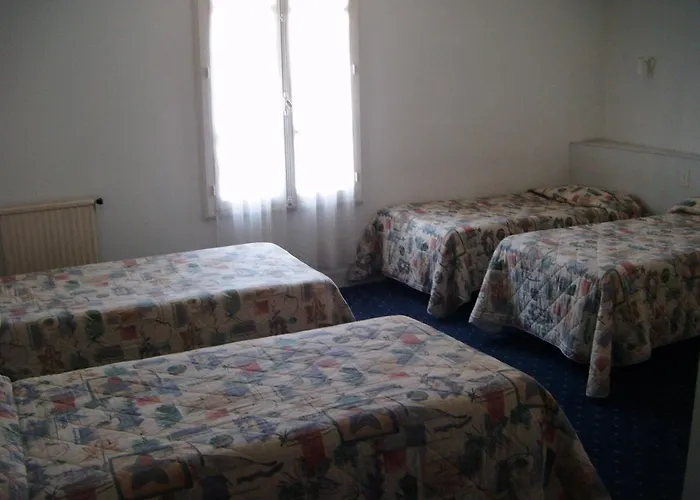 ホテル Hotel Central